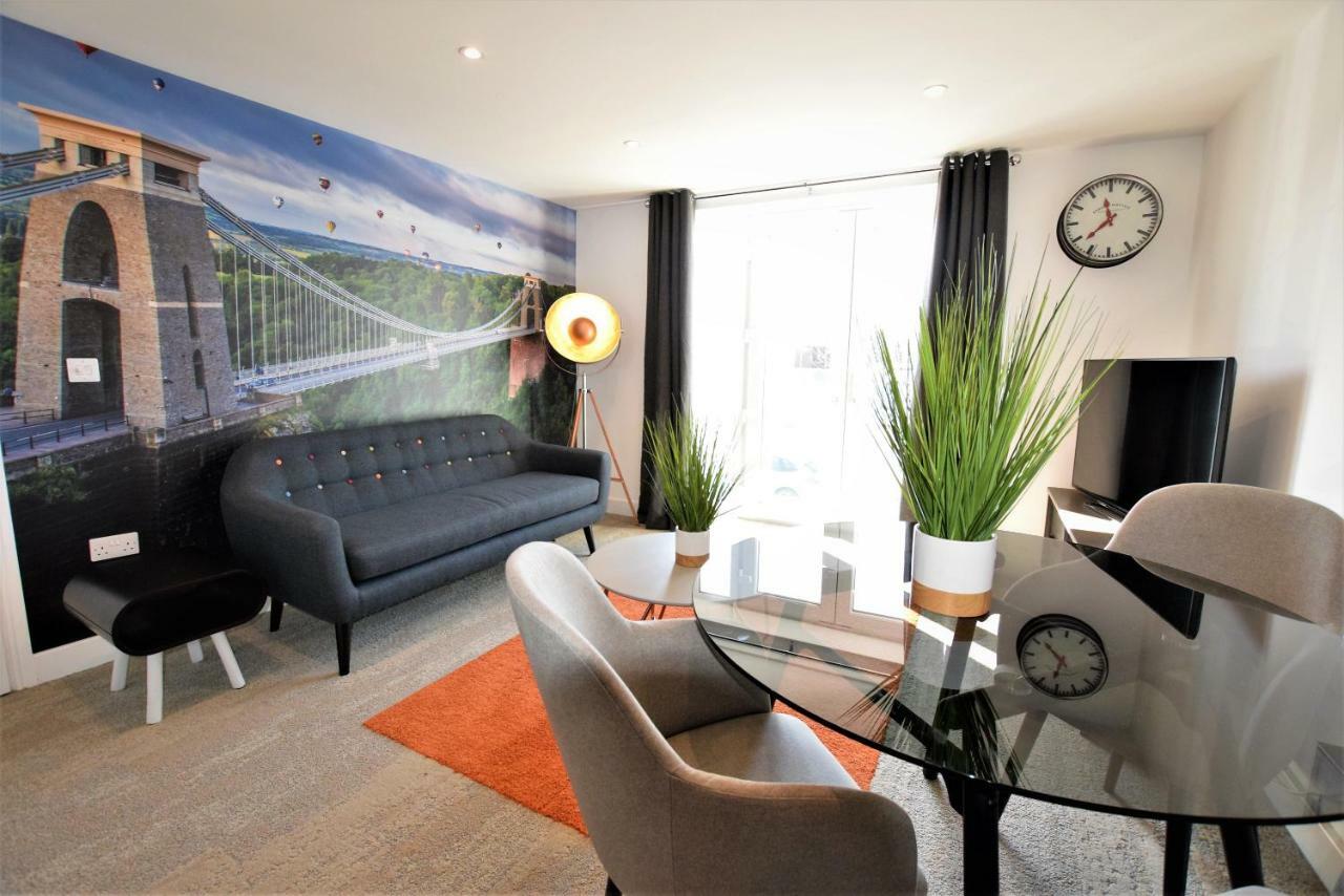 Brunel Loft Apartments - Ya Bristol Extérieur photo